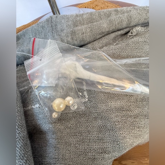 Spiegel Gray Wool Blend Pearl Embellished Cardigan – Size Medium STUNNING - Picture 12 of 12